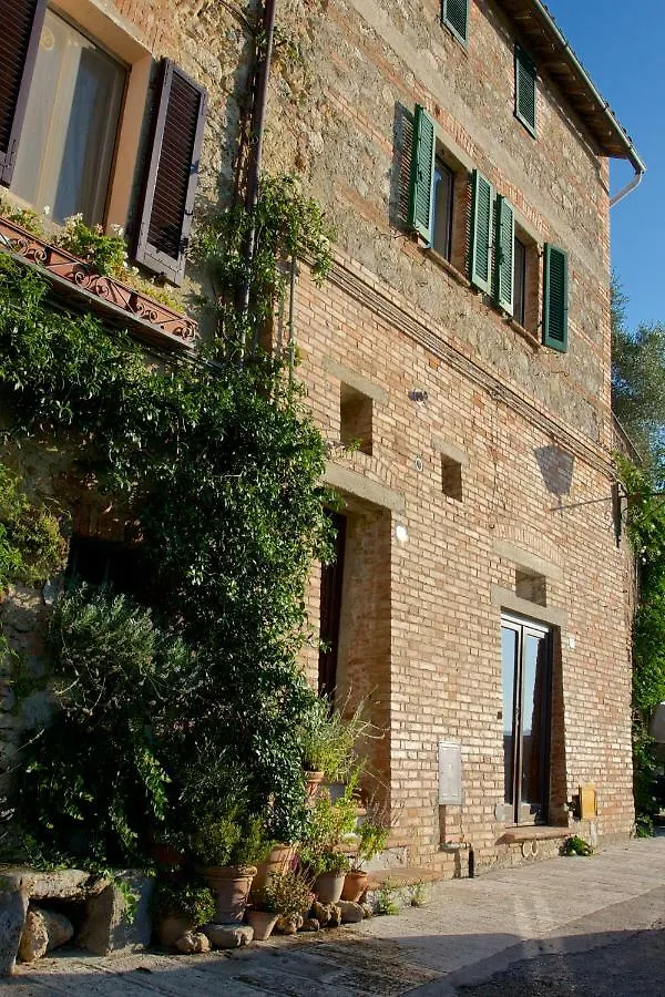 Cozy House With Best View In Cetona Villa
